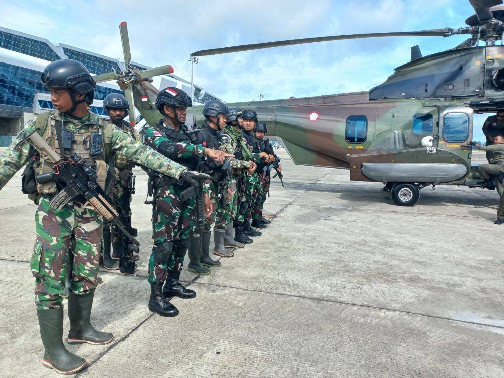 Tim Gabungan Tni Polri Amankan Pekerja Yang Disandera Kkb