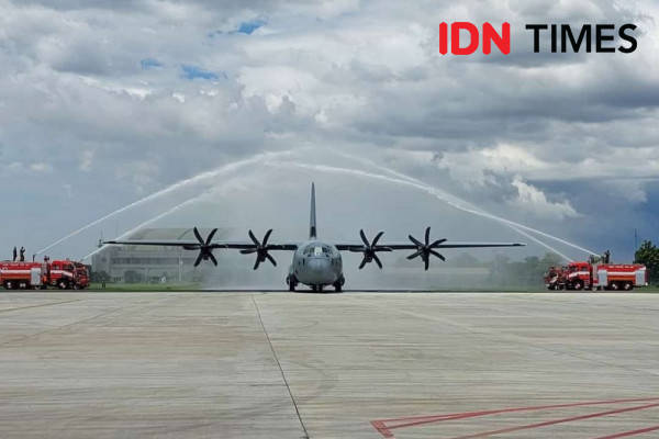 Tiba Di Indonesia TNI AU Kini Punya Super Hercules C 130J