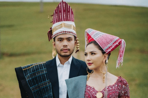 10 Prewedding Jessica Mila Dan Yakup Hasibuan Adat Batak