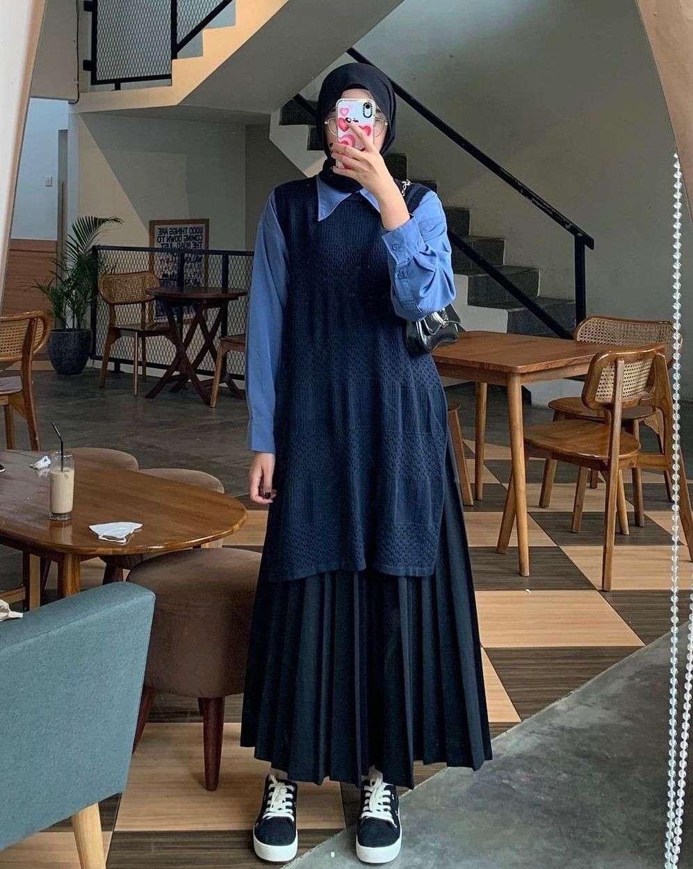 10 Inspirasi Korean Look Untuk OOTD Formal Gaya Hijab Modis