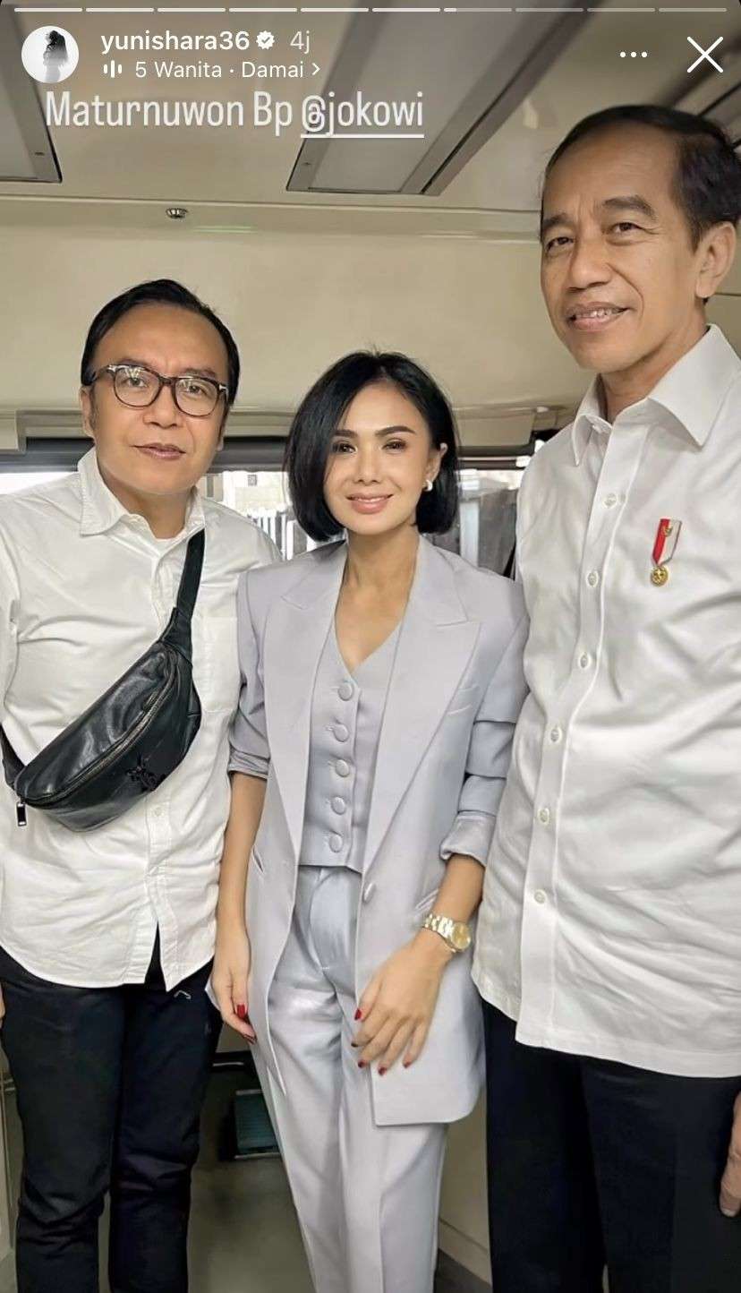 Potret Artis Jajal Lrt Bareng Presiden Jokowi