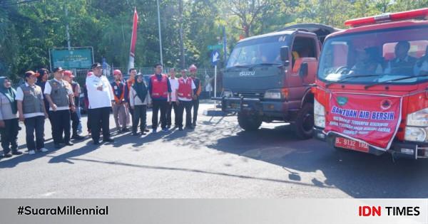 Kemarau Pemkab Maros Sebar 25 Mobil Tangki Air Bersih