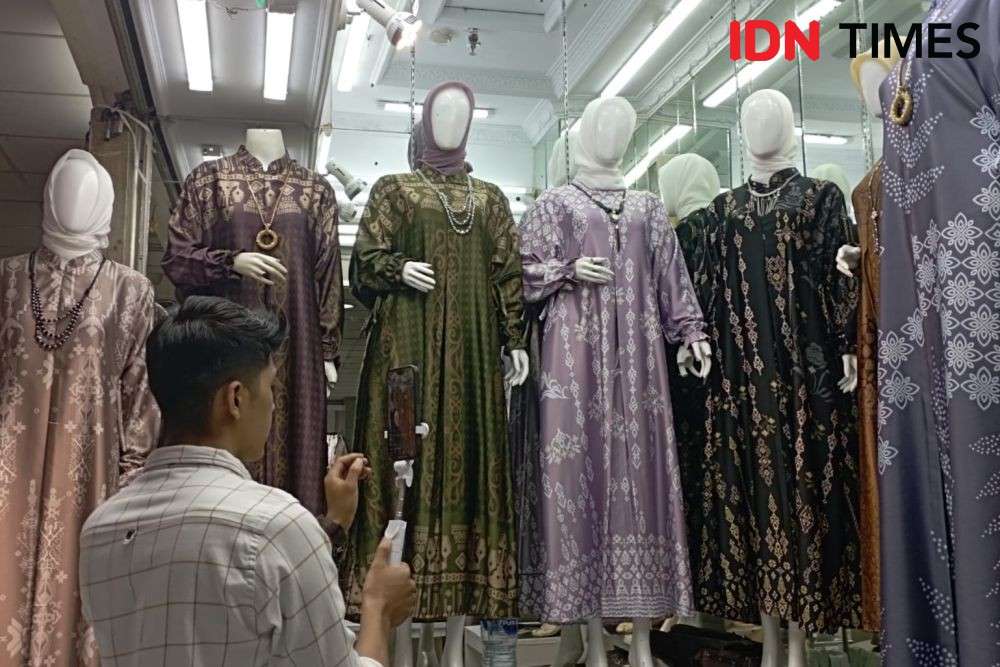 Pasar Tanah Abang Sepi Gegara Tiktok Shop