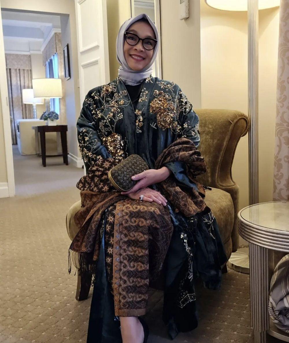 Gaya Tamu Dan Keluarga Di Pernikahan Atheera Uno Elegan