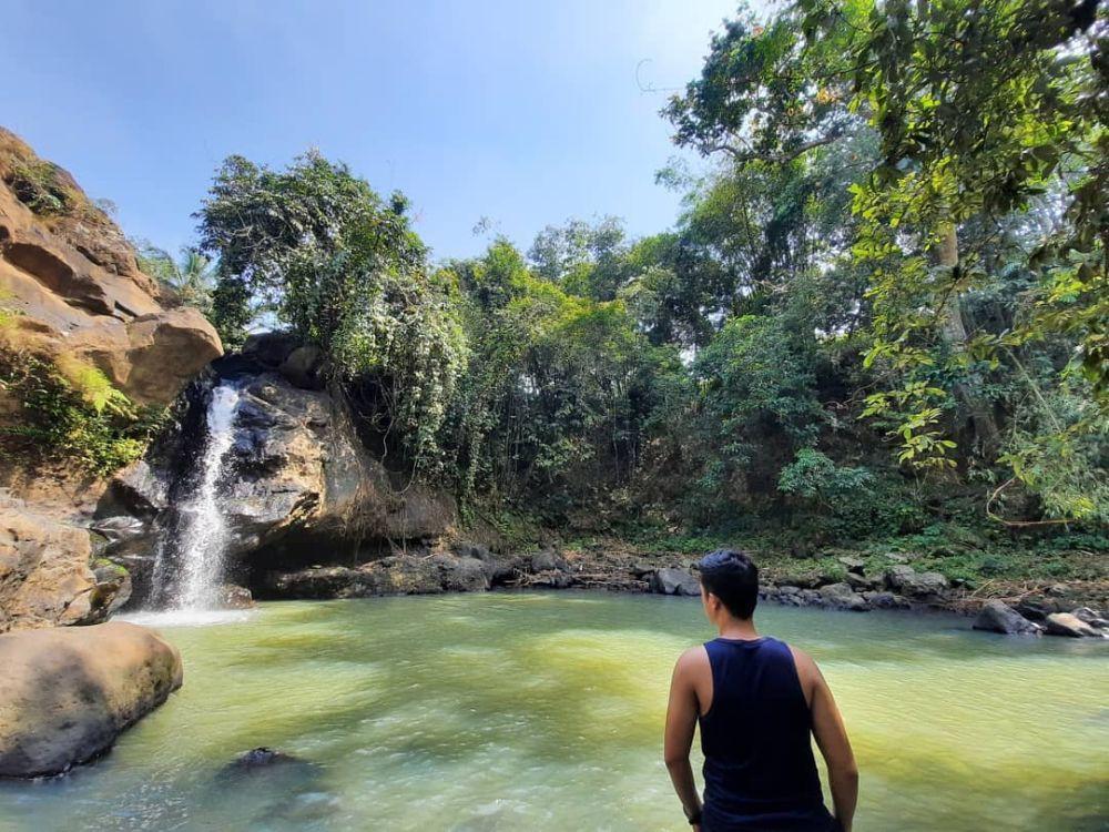 Wisata Curug Goong Mandalawangi Lokasi Rute Dan Harga