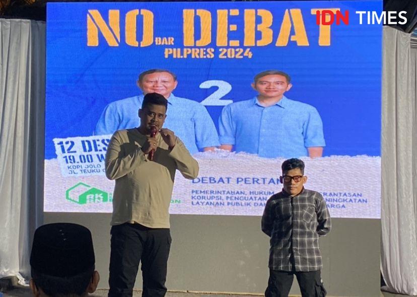 Nobar Debat Capres Di Rumah Relawan Bobby