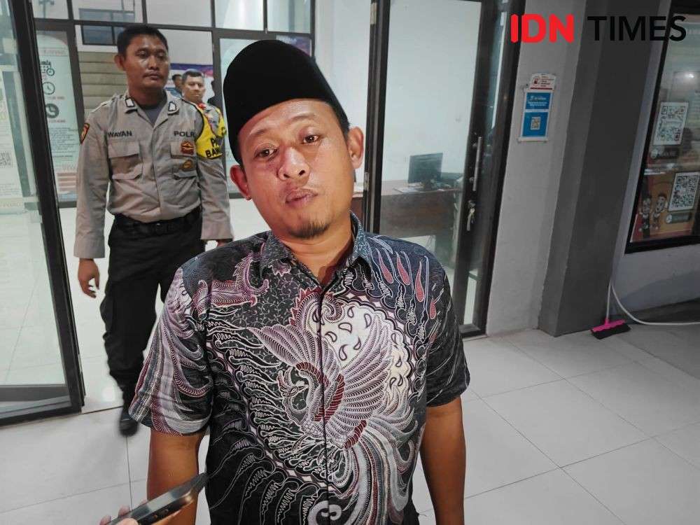 Bawaslu Terima Laporan Caleg DPR RI Bagi Bagi Uang Di Bekasi