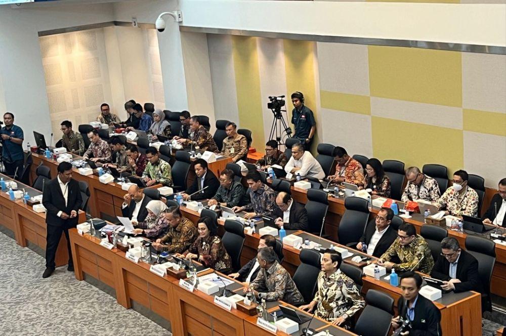 Sri Mulyani Menangis Saat Rapat Terakhir Dengan Banggar