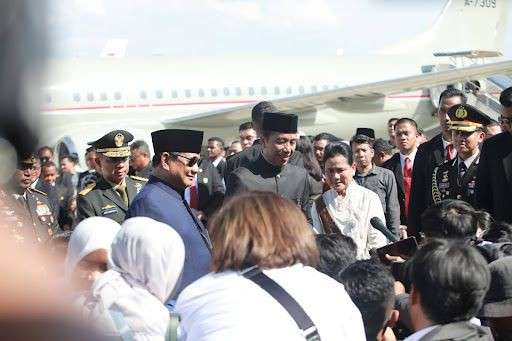 Prabowo Antar Jokowi Ke Halim Doakan Yang Terbaik Ke Depan