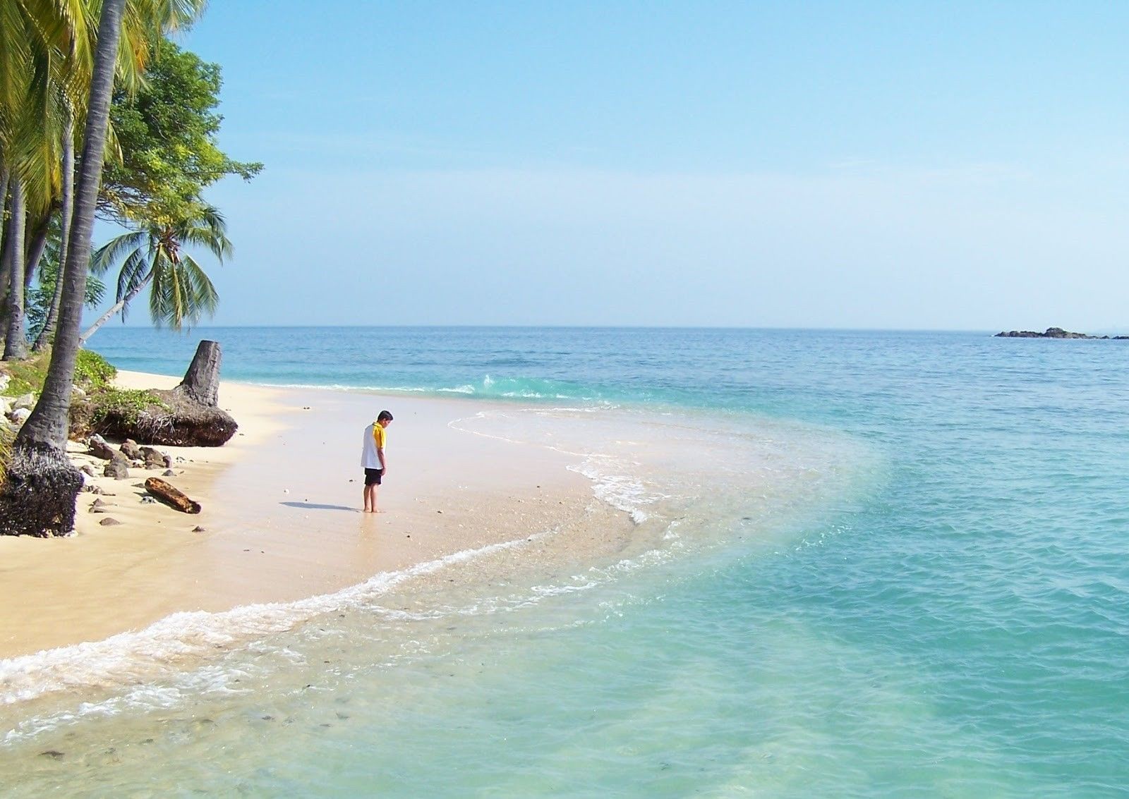 9 Tempat Wisata Eksotik Di Sumatera Barat Yang Bikin Kamu