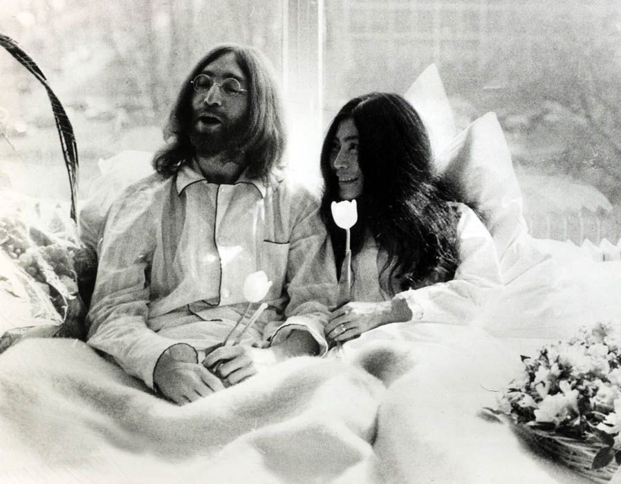 Belajar Dari Kisah Cinta Abadi John Lennon Yoko Ono