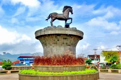 8 Tempat  Wisata  Alam nan Asri di Kuningan Jawa  Barat  yang 