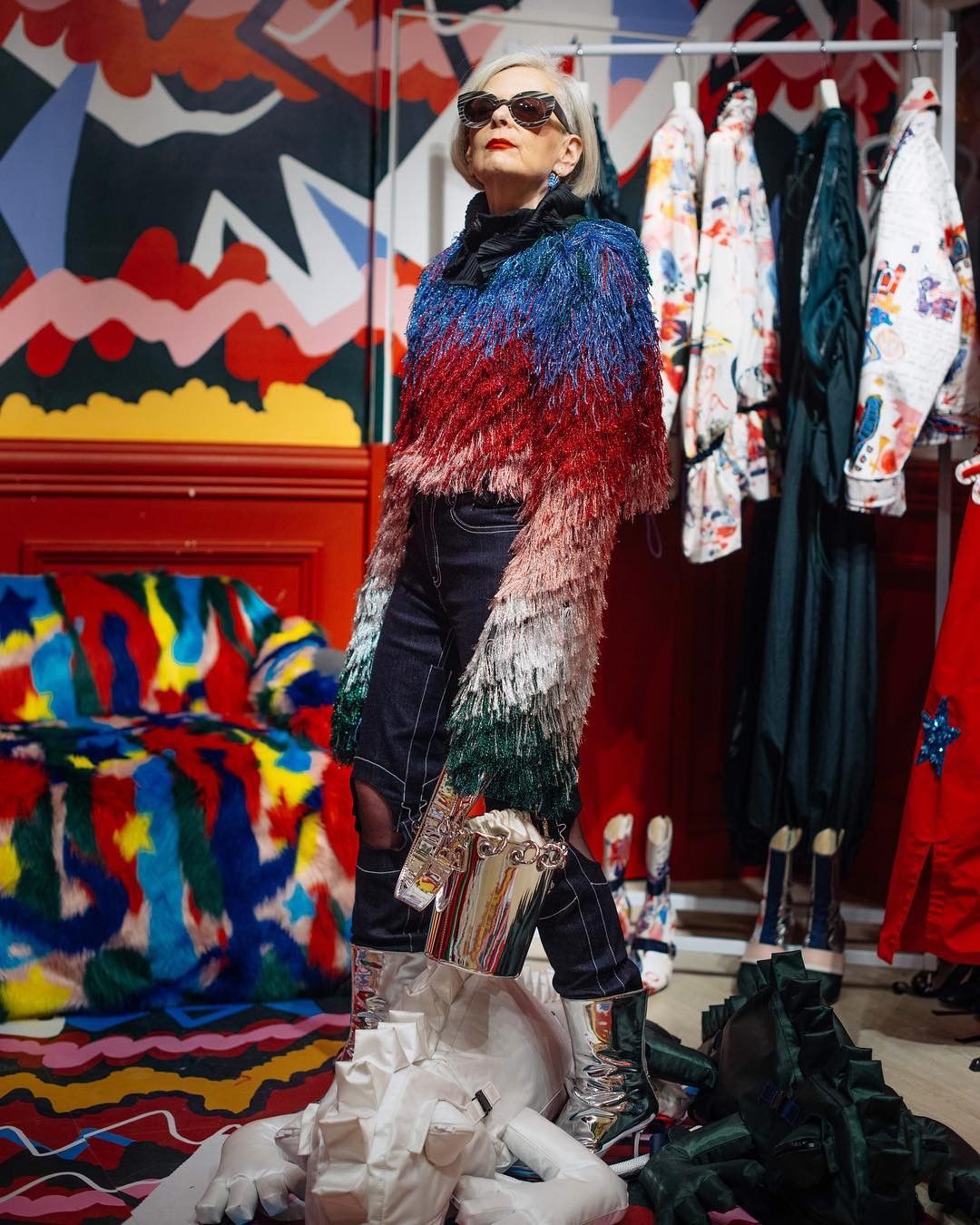 Nenek 63 Tahun Ini Buktikan Fashion Tak Pandang Usia