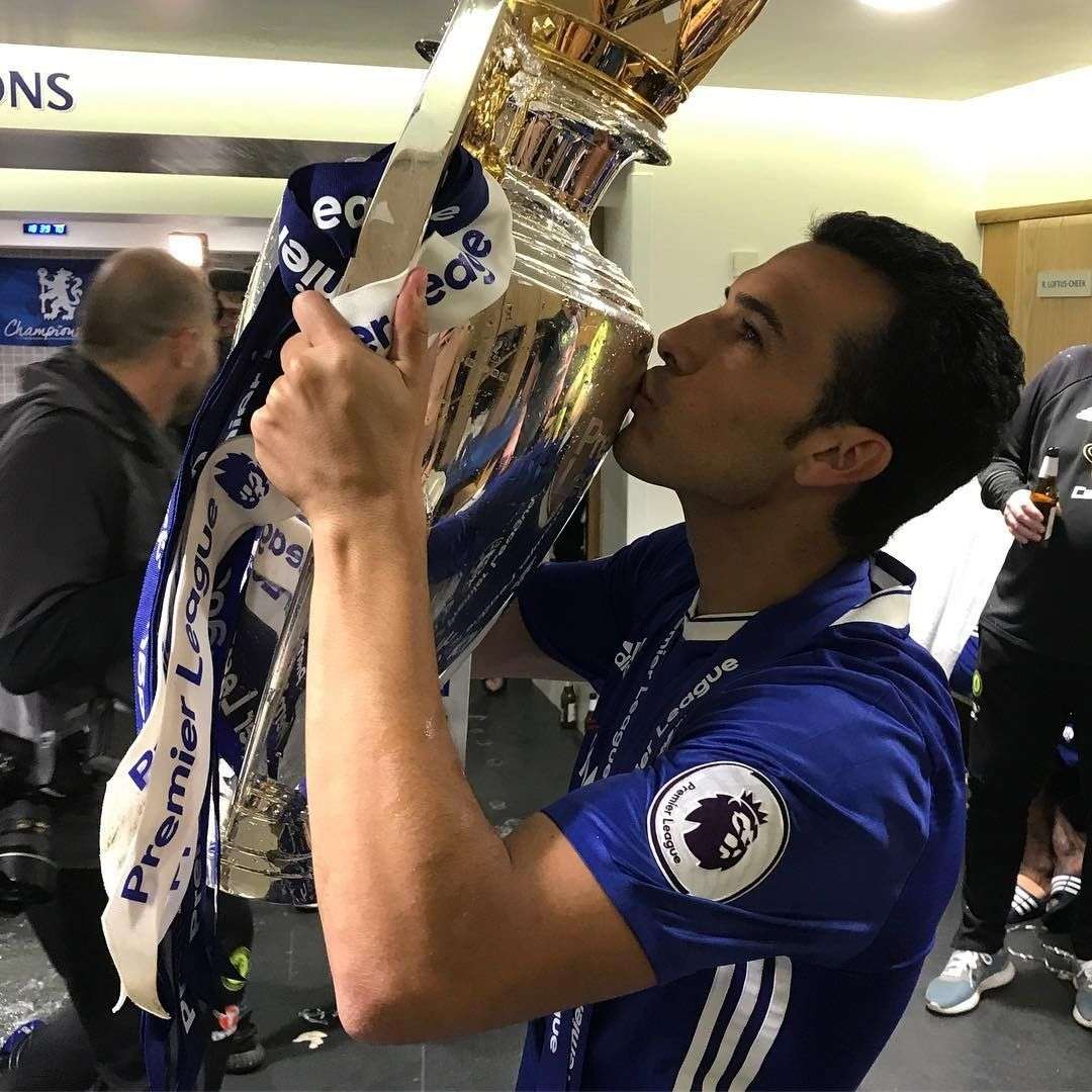 KUMPULAN FOTO: Chelsea Juara Premier League 2016/2017