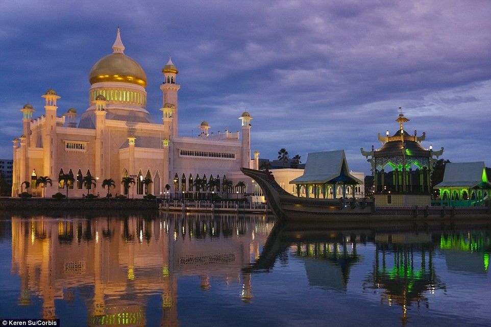 Menakjubkan Inilah 15 Masjid  Terindah di Dunia
