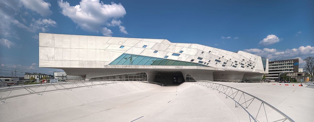 14 Karya Zaha Hadid, Arsitek Perempuan Pertama yang Raih Penghargaan Pritzker