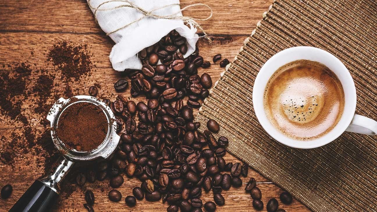 5 Alasan Kenapa Coffee Shop Jadi Tempat Nongkrong Favorit Millennials