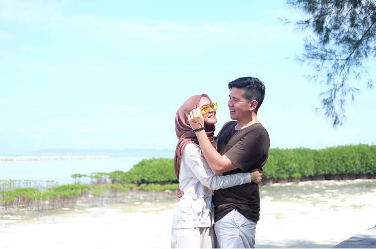 FOTO: Haykal Kamil dan Tantri Kian Mesra Setelah Menikah