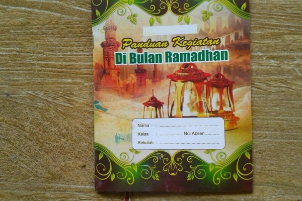 Buat Generasi 90 An Yuk Nostalgia Dengan Buku Amaliah Ramadan