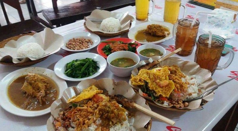 Jangan Lupa Mampir! 5 Lokasi Kuliner Kekinian di Bali