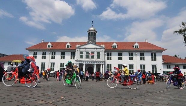 13 Tempat Wisata di Pulau Jawa Ini Pasti Bikin Kamu Jatuh Cinta