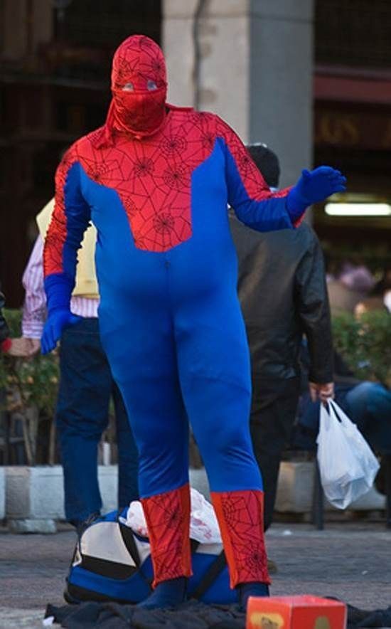 Waduh Cosplay Kocak Spider Man Bikin Gagal Paham