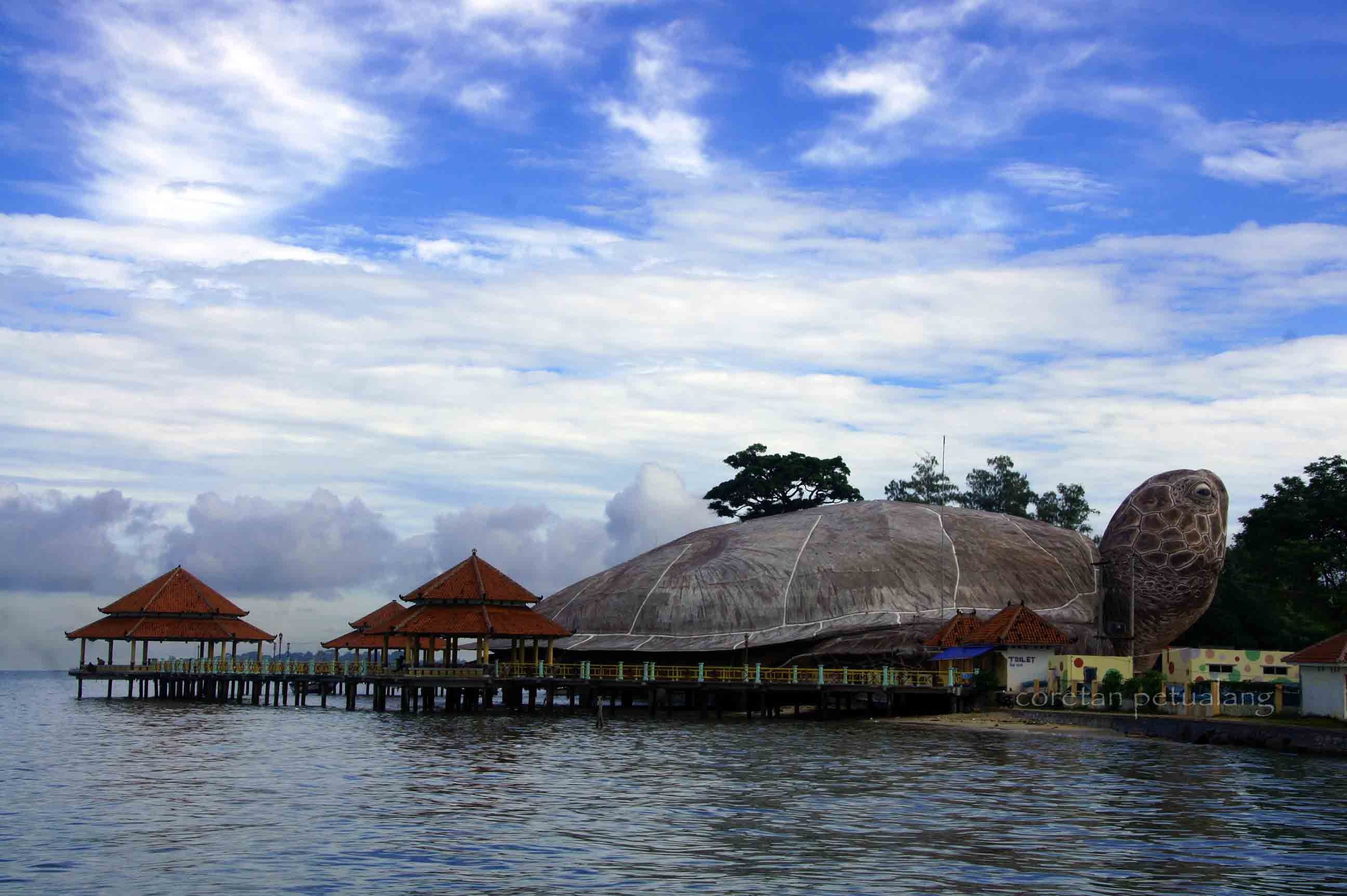 Tempat Wisata Terindah Di Pulau Jawa Barat