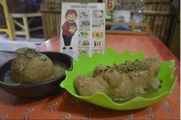 10 Bakso Unik Dan Kekinian Yang Bikin Laper Sekaligus Baper