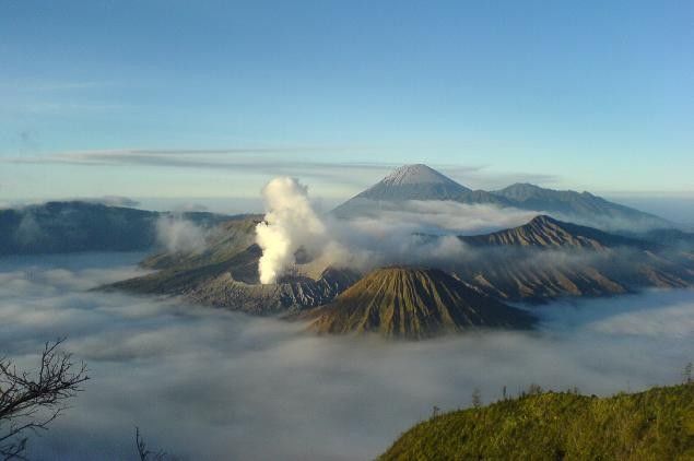 8 Destinasi Wisata Populer Indonesia yang Mendunia