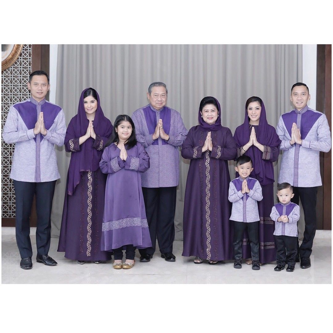 Mengintip Sejuknya Potret Harmonisnya Keluarga  SBY  nulis