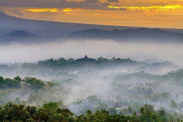 Tak Cuma Borobudur 9 Tempat Wisata Ini Wajib Dikunjungi