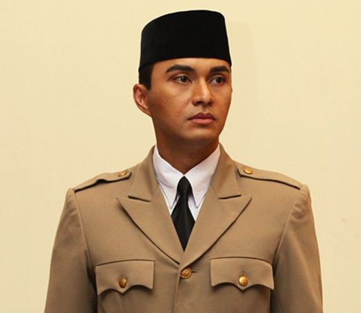 5 Aktor Cocok Perankan Soekarno Jika Film G30S PKI Dibuat Ulang