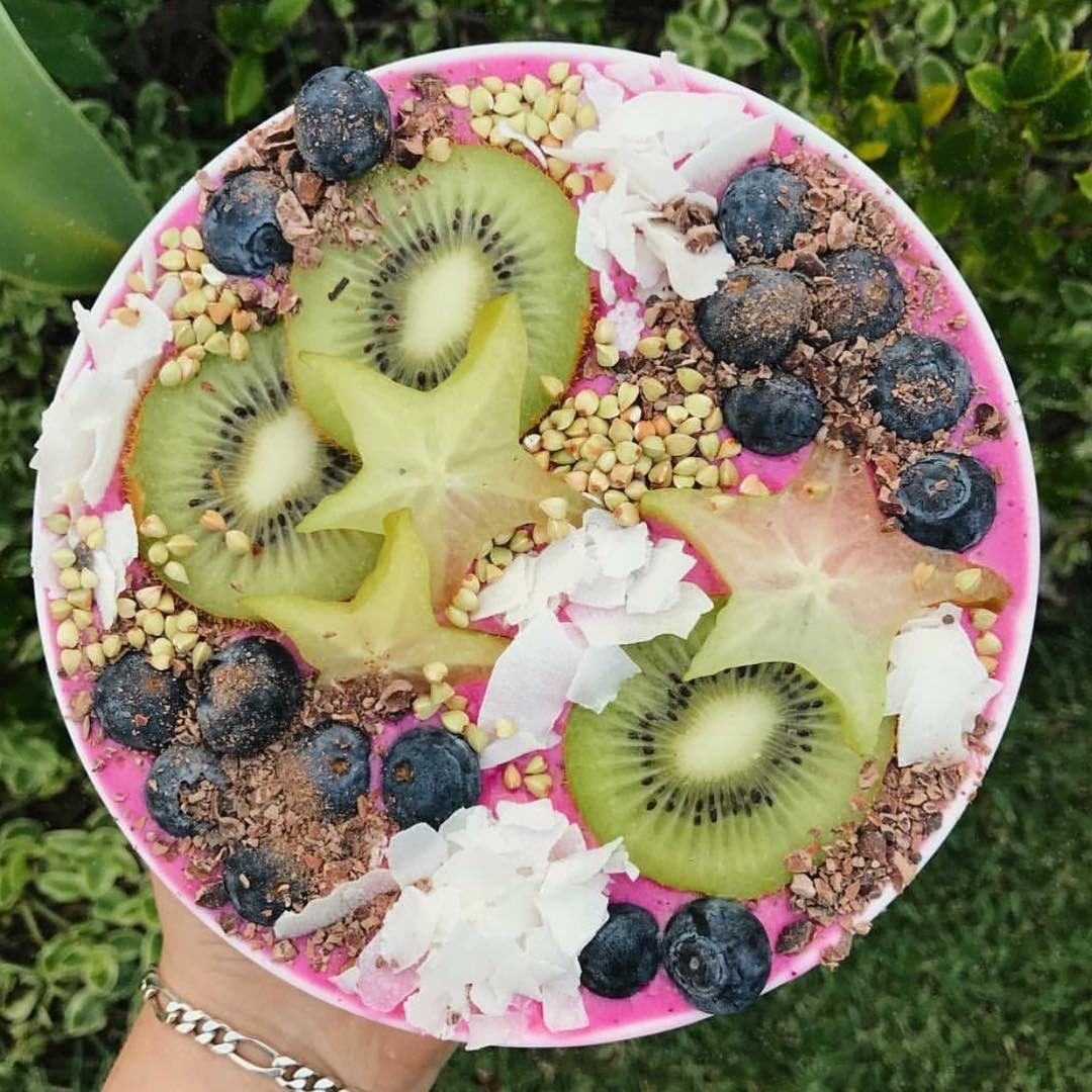 Yuk Bikin 10 Kreasi Smoothie Bowl Dari Aneka Buah Eksotis