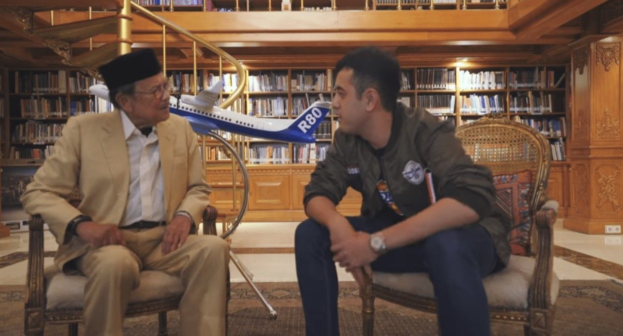 Sepatu 95 Juta Ke BJ Habibie Kemal Palevi Dicibir Netizen