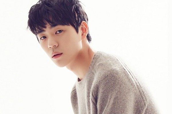 11 Potret Shin Jae Ha, Adik Jung Jae Chan di 'While You 