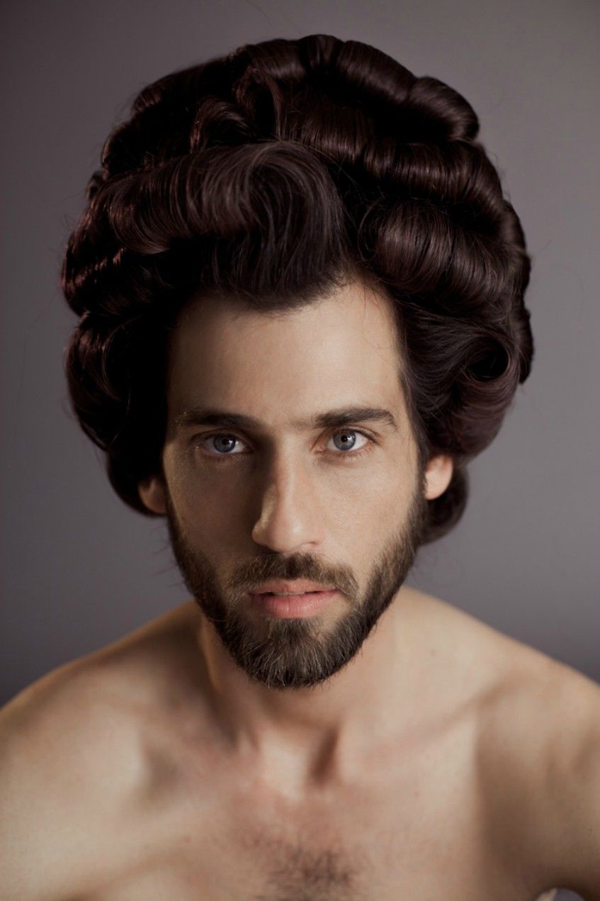 Густота волос мужчин. Волосы мужские. Причёски для густых волос мужские. Причёски с длинными волосами для мужчин. Густые волосы у мужчин прически.