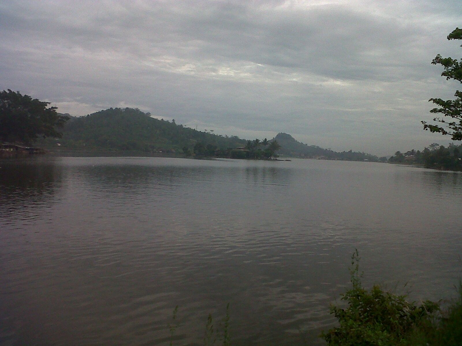 6 Danau  di Bandung  Ini Cocok untuk Tempat Menenangkan Diri