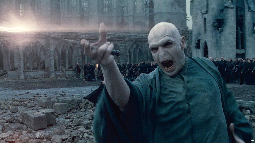 3 Kisah Cinta dalam Seri Harry Potter yang Berakhir Tragis 