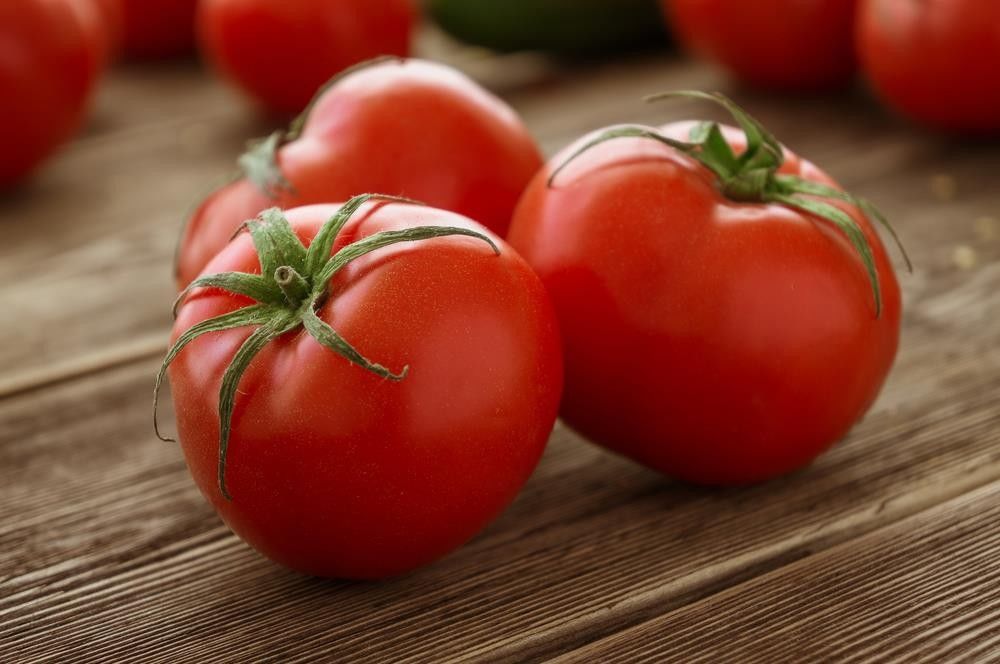 Wah, Makan Tomat dan Apel Bisa Memperbaiki Sel-sel Paru-paru Lho