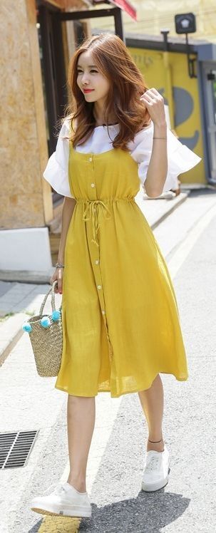 7 Inspirasi Style Slip Dress ala Cewek Korea Simple 