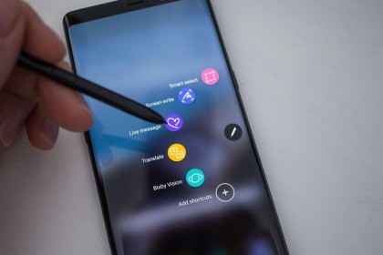 Siapkan Budget, 6 Smartphone Super Keren Ini Bakal Rilis 2018!