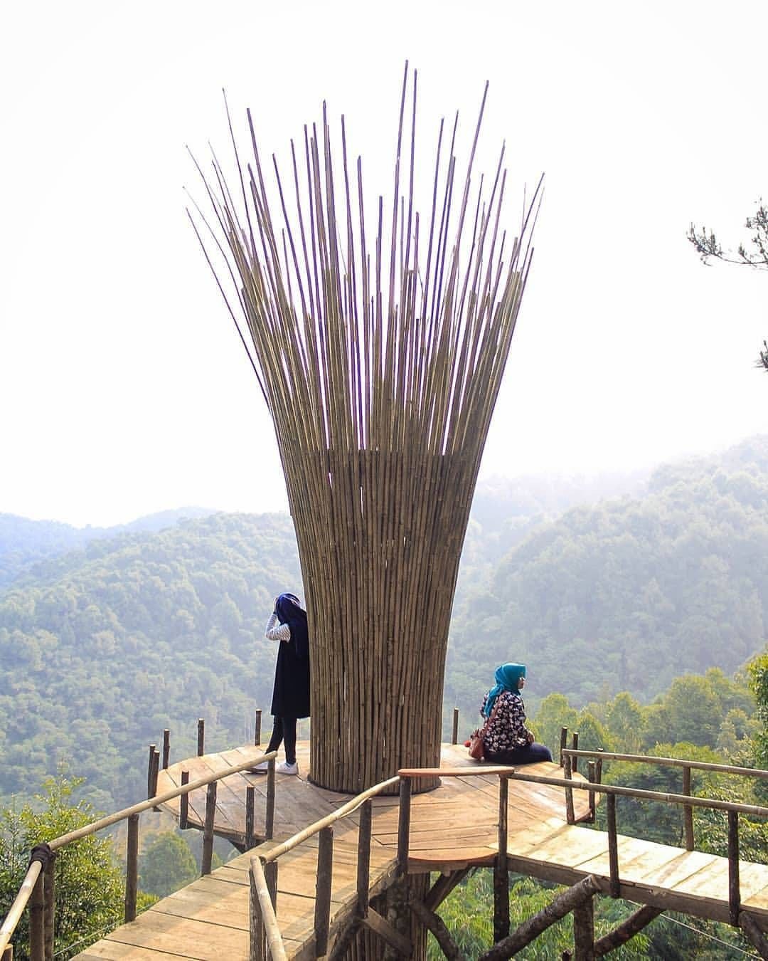 Yuk Intip, 10 Spot Wisata Alam di Bogor yang Instagramable Abis!