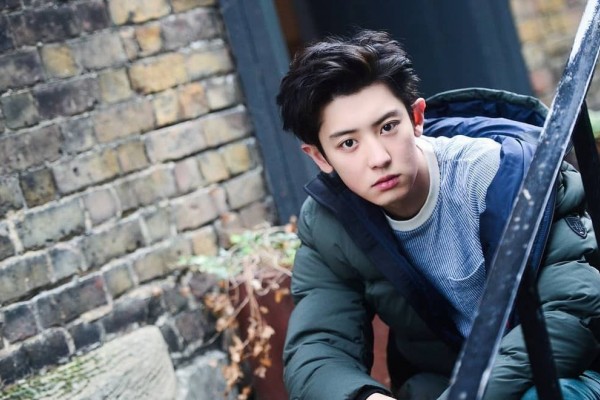 7 Style Bad Boy ala Chanyeol EXO yang Kece Abis