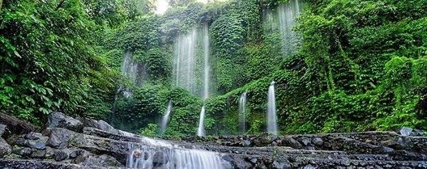 Berwisata ke Benang Stokel dan Benang Kelambu di Lombok Tengah