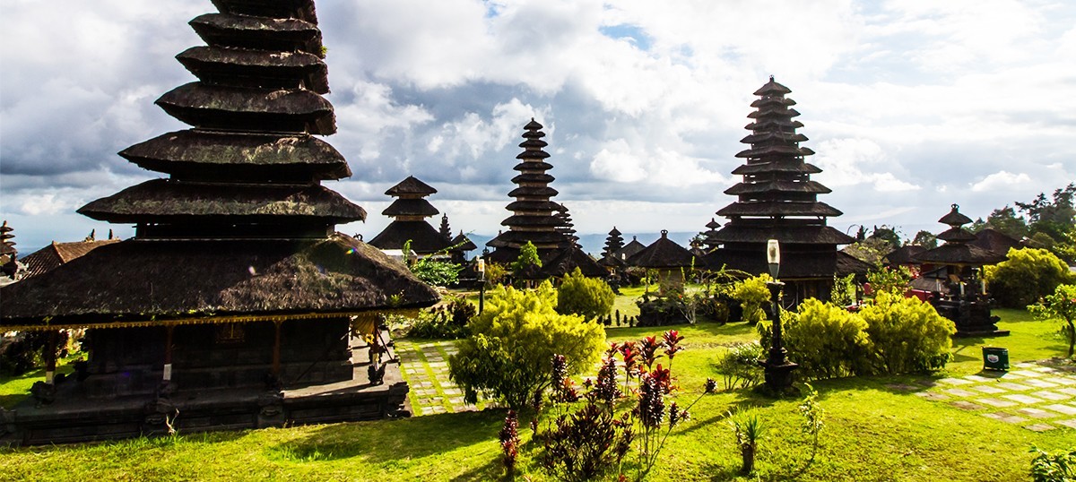 5 Alasan Pulau Bali Selalu Jadi Tempat Favorit buat Liburan