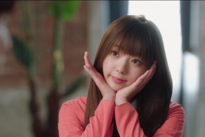 9 Potret Imut Chae Soo-Bin, Robot Cantik di KDrama 'Im Not 