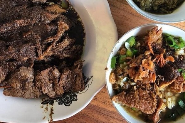 4 Warung Nasi Grombyang Paling Yahut di Pemalang, Bikin Lapar!