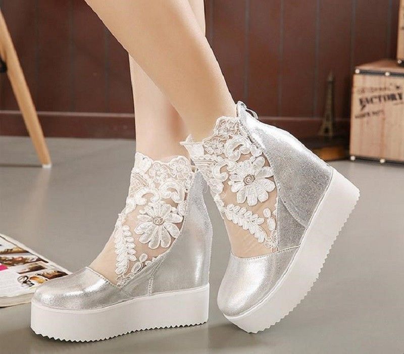 Terlalu Kreatif, Ini 15 Wedding Shoes yang Desainnya