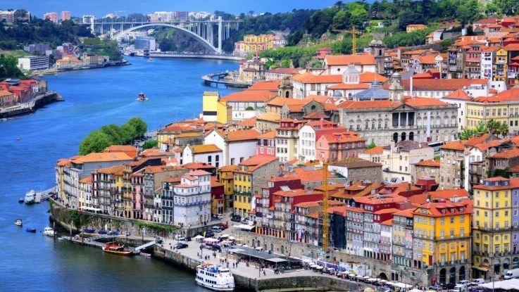 Ini 10 Negara Terbersih di Dunia yang Bikin Betah Buat Traveling