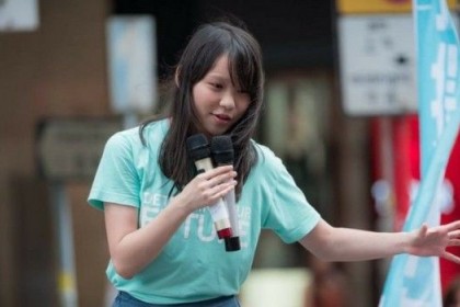 China Larang Aktivis Berusia 21 Tahun Mencalonkan Diri di Pemilu Sela